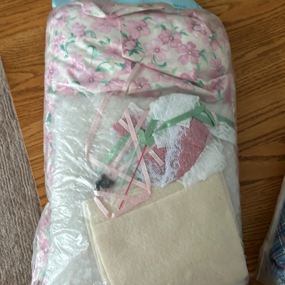 Craft kit Sewing Stuffed Rabbit - Picture 4 of 4